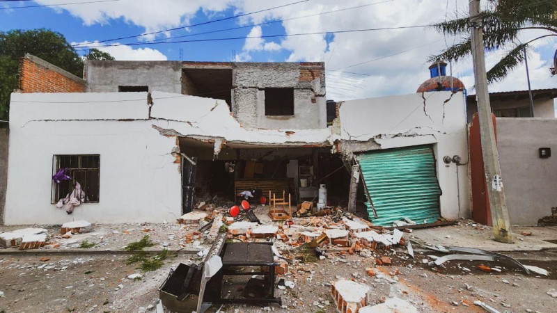 Explosión de un domicilio por acumulación de gas en Buenavista 