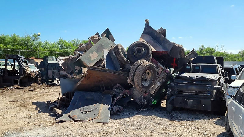 FGR destruye 50 vehículos con blindaje artesanal en Reynosa, Tamaulipas 