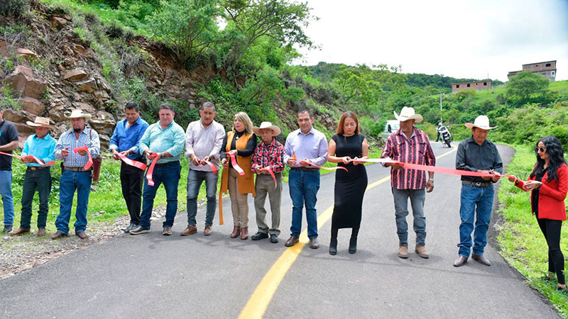 Camino Al Progreso: Bladimir González inaugura 3 obras en Tarímbaro