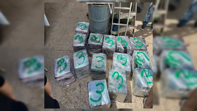 FGR aseguran en Culiacán 700 kilos de droga 