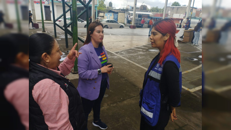 Seimujer lleva servicios integrales a Uruapan para atender violencia de género