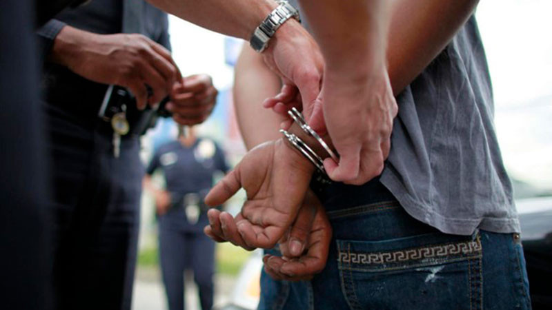 EDOMEX: Detienen a 7 personas acusadas de matar a un policía estatal 