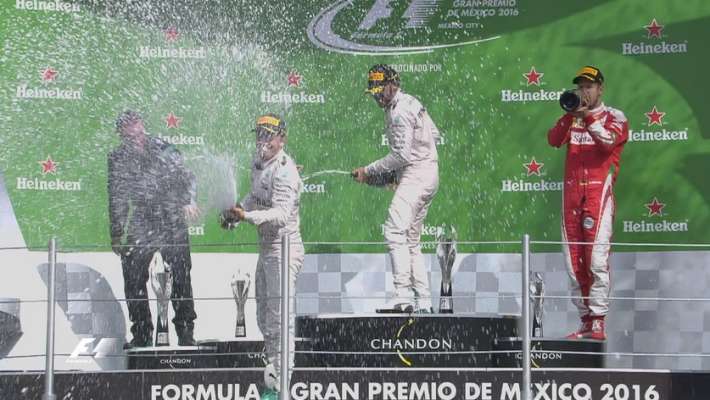 Hamilton gana el Gran Premio de México; Checo Pérez fue décimo 