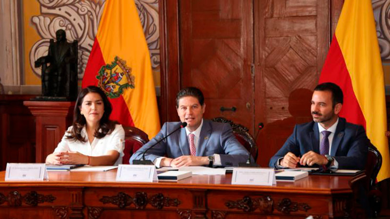 Presenta Alfonso Martínez su 3er Informe de Gobierno 