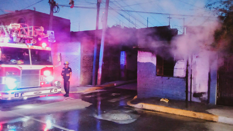 Incendio en casa habitación en San Antonio de la Punta Querétaro 