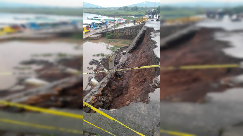 Por fuertes lluvias se desgaja parte del muelle general de Pátzcuaro 