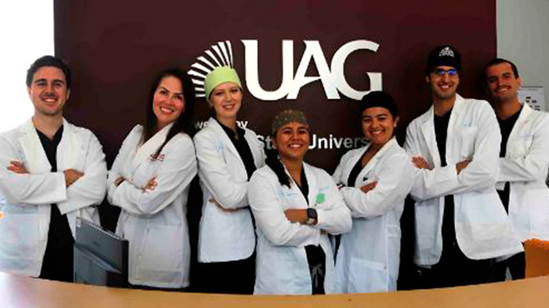 UAG y Universidad de Carolina del Norte brindan atención dental a niños 