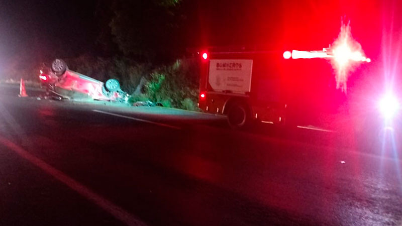 Accidente en la carretera Morelia-Pátzcuaro deja siete heridos 