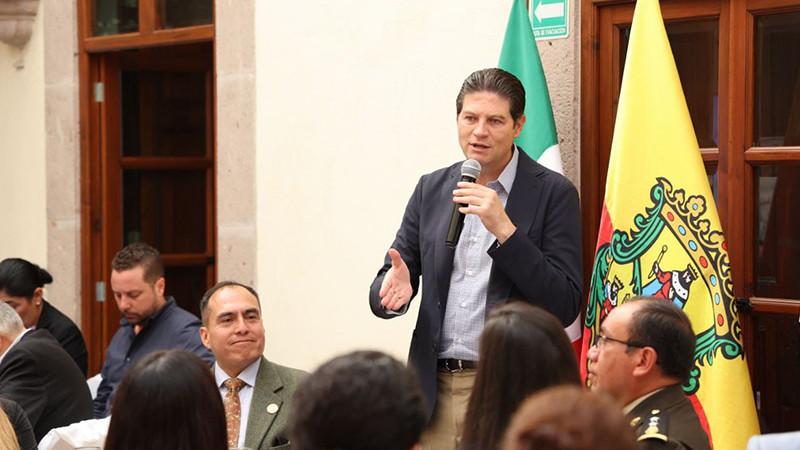 Reconoce Alfonso Martínez, labor de las fuerzas armadas 
