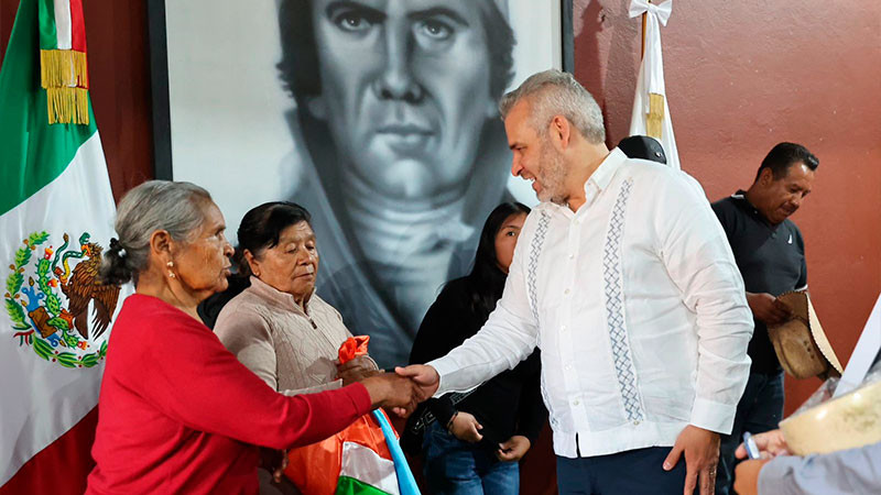 Ratifica Bedolla apoyo total a comunidades en autogobierno como San Matías el Grande 