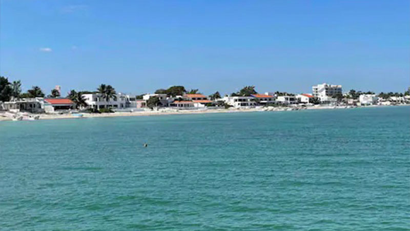 Pescadores hallan cadáver flotando en costas de Yucatán
