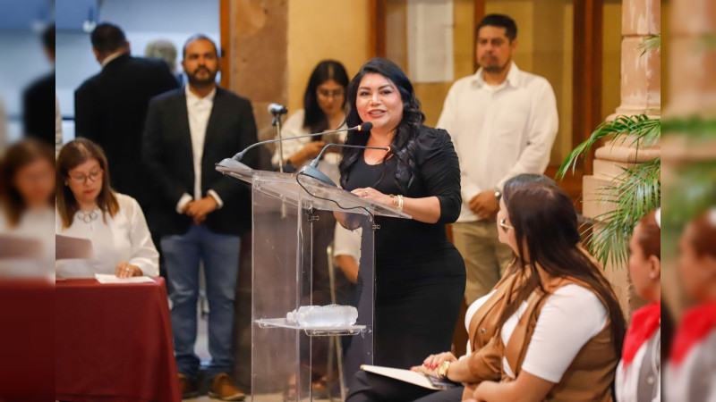 Reconoce Brenda Fraga en el personal de enfermería, a la esencia de la solidaridad y el compromiso social 