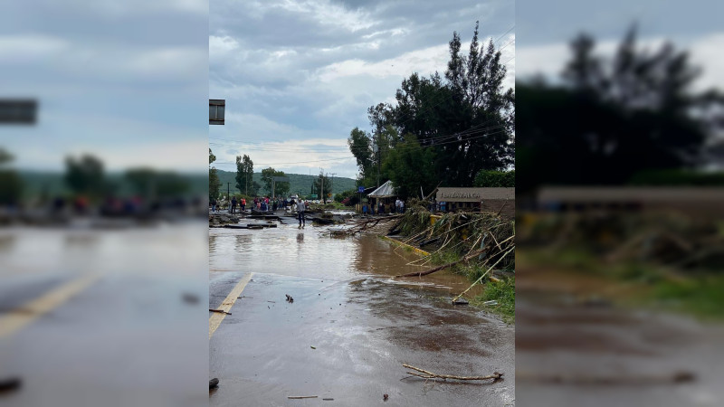 Cae tromba en Tlazazalca y Purépero, Michoacán, hubo serias afectaciones