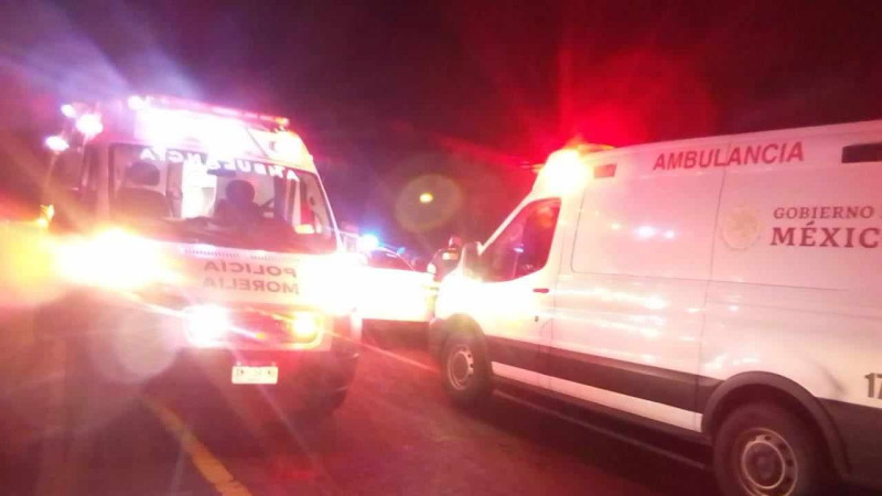 Arrolla el tren a un individuo en Morelia, Michoacán, queda gravemente herido 