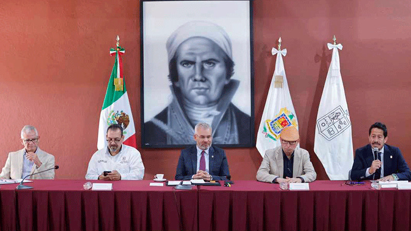 Bedolla presenta a APEAM certificación voluntaria para evitar deforestación por cultivo de aguacate 