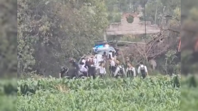 Persecución y balacera deja tres detenidos, en la salida a Pátzcuaro en Morelia, Michoacán 