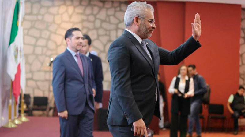 Bedolla le presentó a Claudia Sheinbaum el proyecto de 2 parques fotovoltaicos 