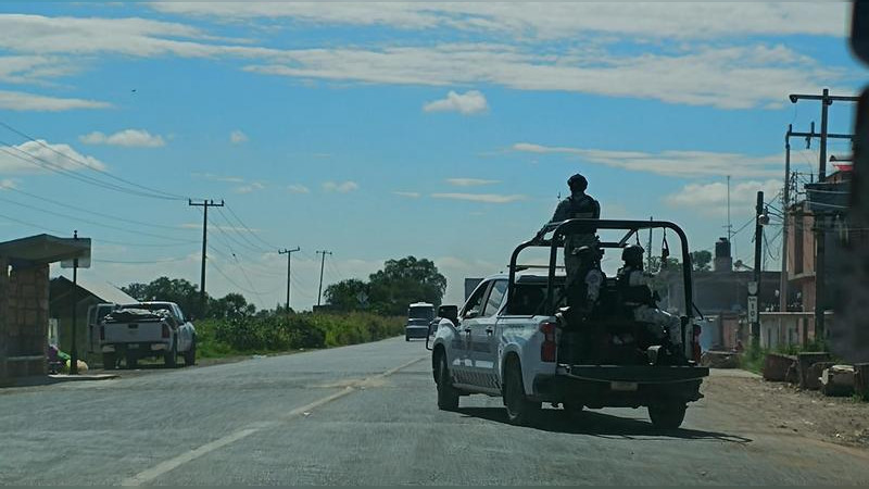 Recuperan camión robado en la carretera Celaya - Juventino Rosas 