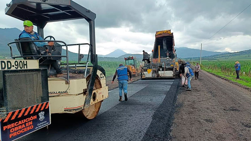 Moderniza SCOP carretera Nahuatzen-Arantepacua para beneficio de 15 mil habitantes 