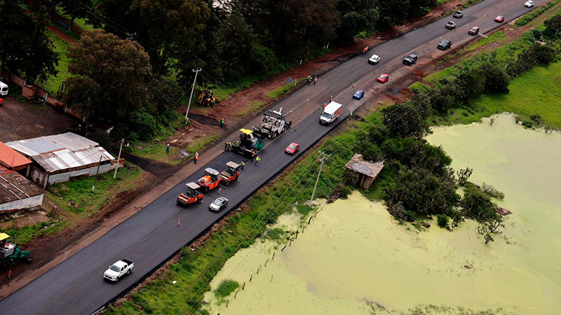Avanza construcción de la autopista Maravatío-Zitácuaro: Bedolla 