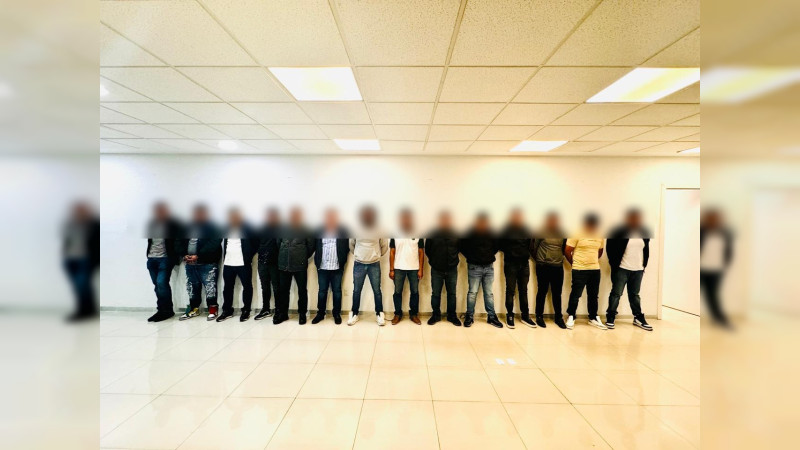 Dan prisión preventiva a banda de presuntos traficantes armados, capturados por Fiscalía de Nezahualcóyotl en megaoperativo 