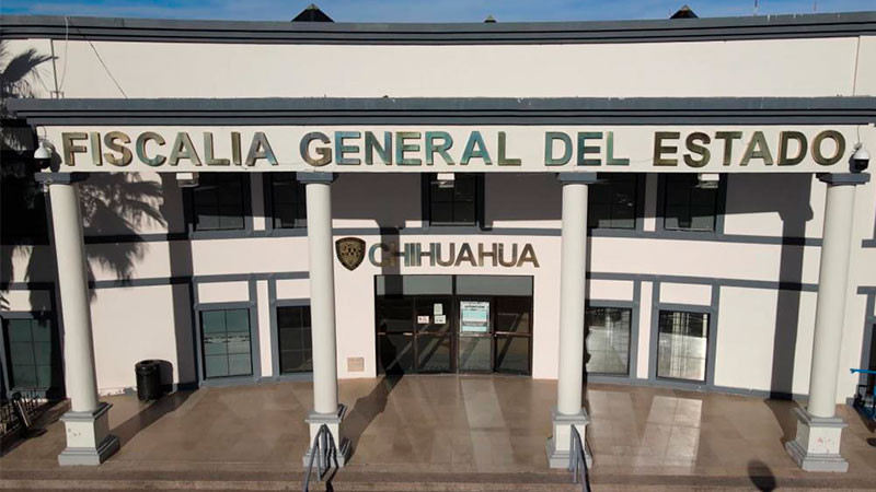 Hombre es detenido y desata balacera en FGR de Chihuahua 