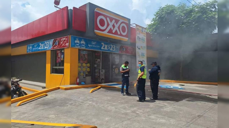 En 5 días, tres ataques contra OXXO en Área Metropolitana de Morelia: Irían por botín de cientos de miles mensuales en extorsiones 
