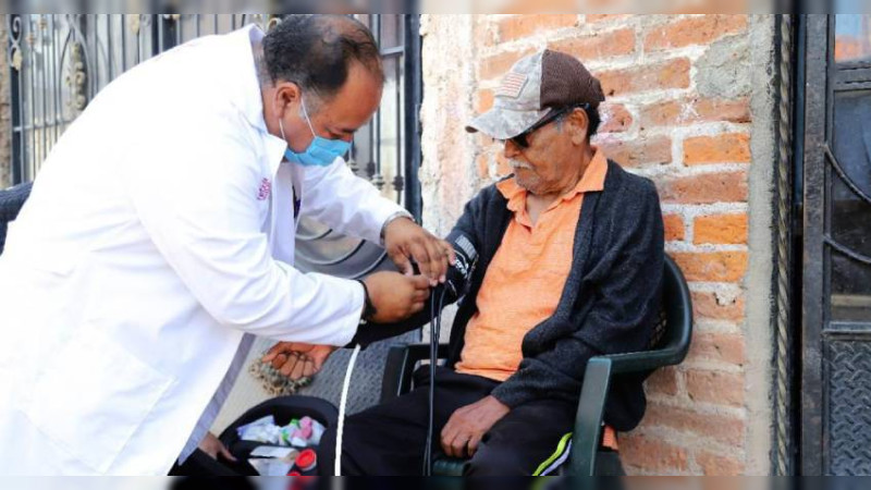 Más de 92 mil michoacanos han recibido atención médica hasta la puerta de su casa: sector salud 
