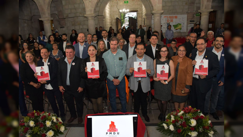 Entrega Programa de Desarrollo Municipal Buen Gobierno de Tarímbaro 