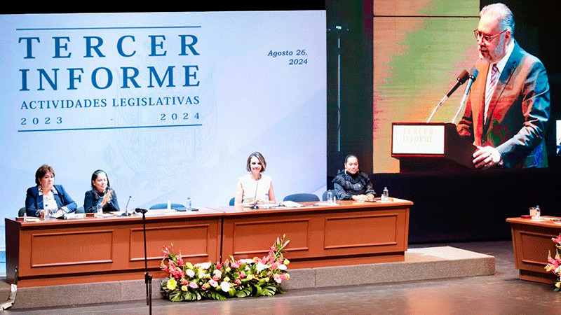 Legislatura de Querétaro rinde su informe de actividades 2023-2024 