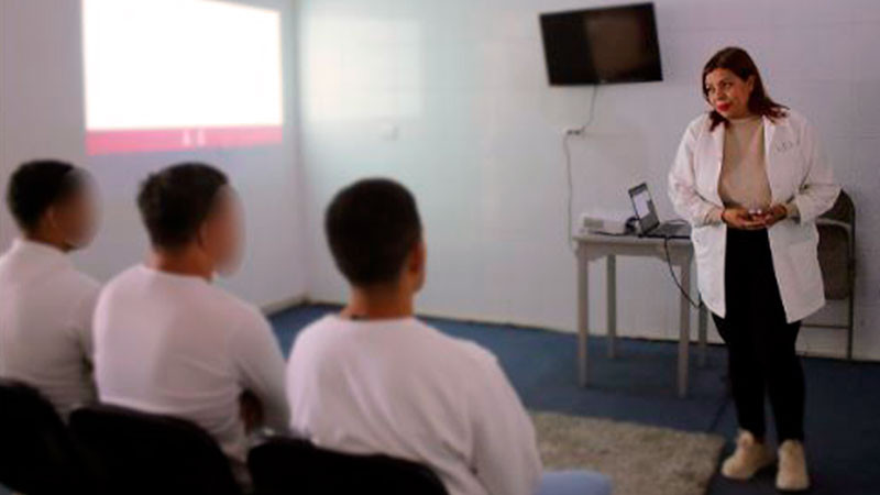 Concientizan a jóvenes en proceso de internamiento sobre consumo de drogas 