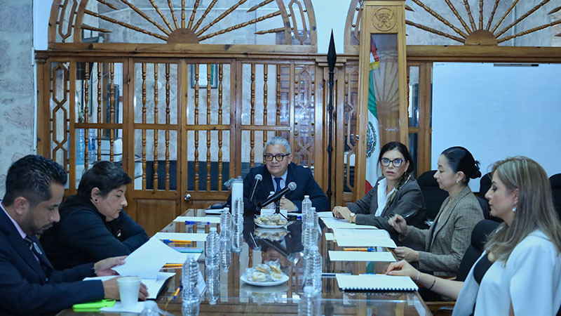 Instalan comité estatal para regular las investigaciones científicas en salud  