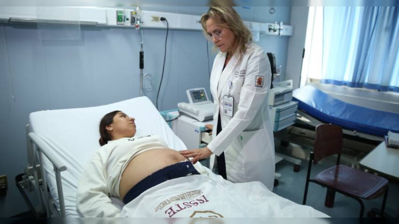 Capacita Issste a personal médico para garantizar y procurar bienestar de mujeres embarazadas 