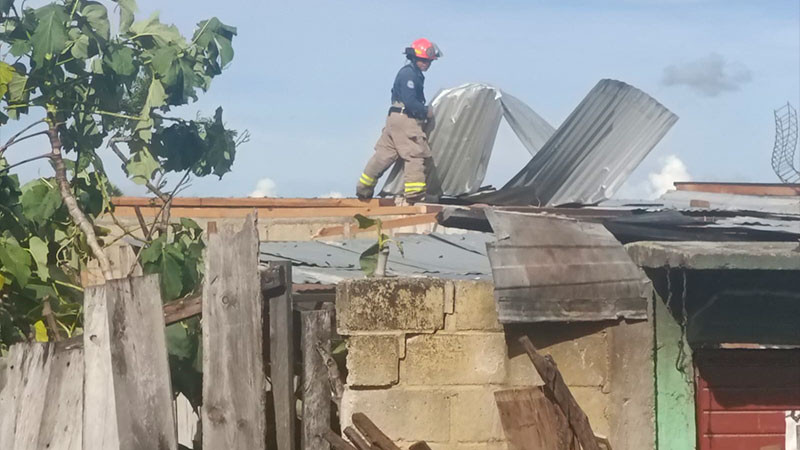 Tromba deja afectaciones en seis colonias de Comitán, Chiapas 