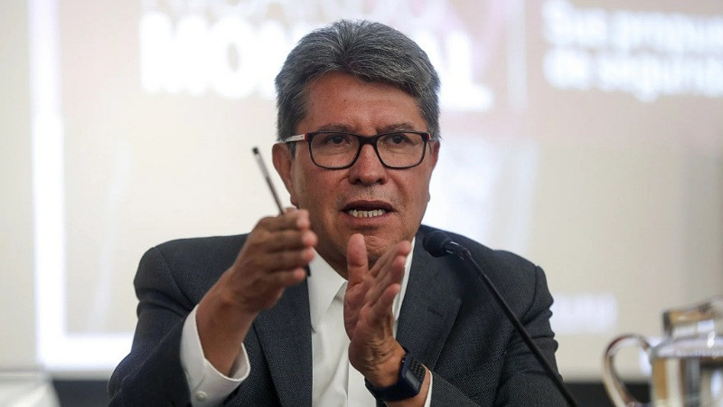 Ricardo Monreal se lanza contra jueces tras suspensiones contra la Reforma Judicial 
