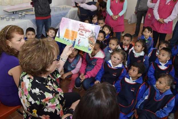 Inauguran nueva biblioteca en el CADI de Las Margaritas, en Morelia 