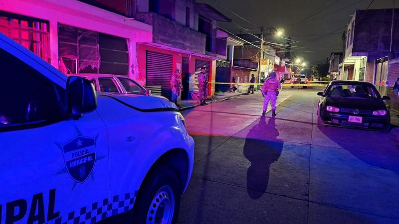 Resulta mujer lesionada en colonia López Mateos de Zamora, Michoacán 