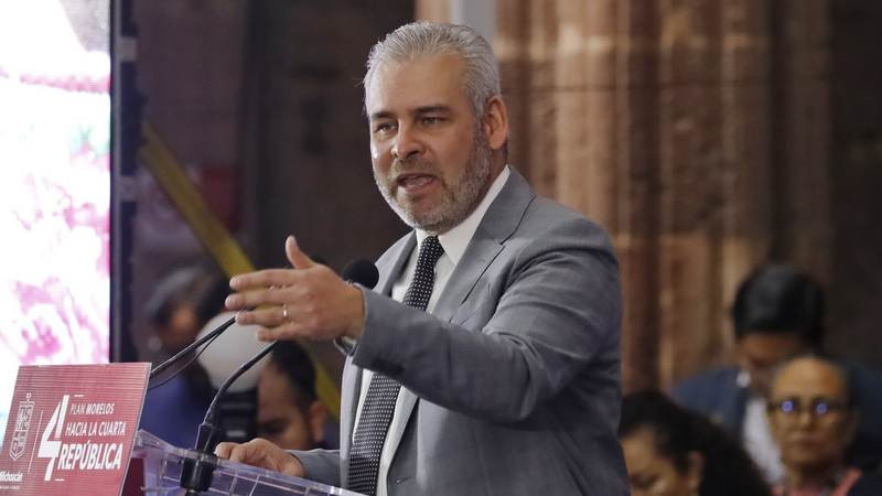 Fiscal general de Michoacán podría ser elegido democráticamente, adelanta gobernador 