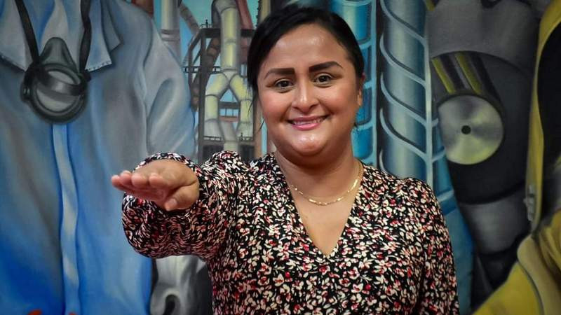 Asume Ángeles Berenice cargo de Tesorera Municipal de Lázaro Cárdenas, Michoacán 