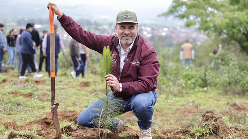 Con Plan Morelos sectores agrícola e industrial remediarán daños que causen al ambiente: Bedolla 