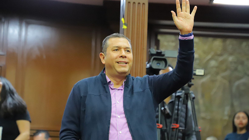 Por ley, trabajadores del Estado tendrán permiso para atender a sus hijos enfermos: JC Barragán 