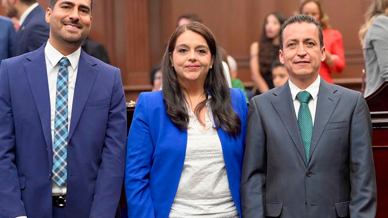 Rinden protesta legisladores de Acción Nacional en Michoacán  