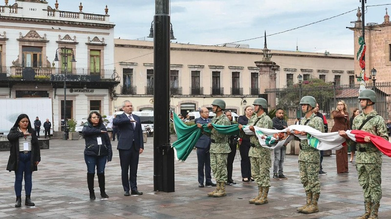 Encabeza Alfredo Ramírez  Bedolla homenaje a víctimas del 15 de septiembre en Morelia, Michoacán
