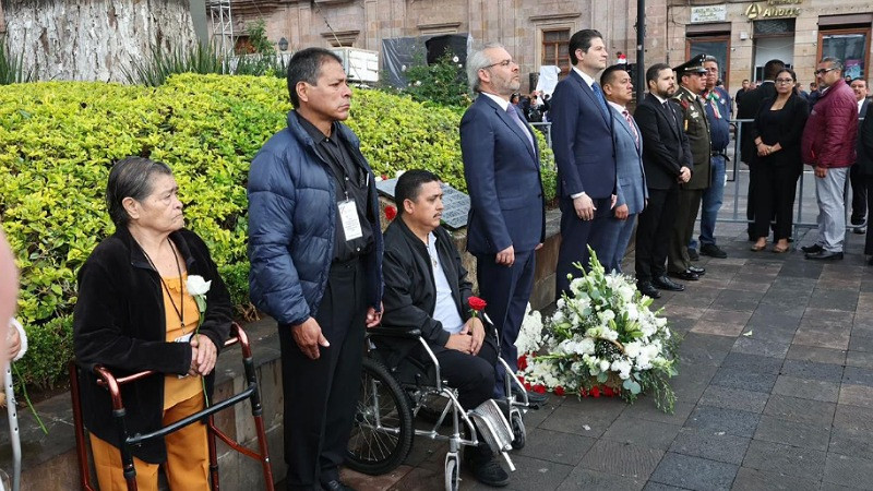 Encabeza Alfredo Ramírez  Bedolla homenaje a víctimas del 15 de septiembre en Morelia, Michoacán