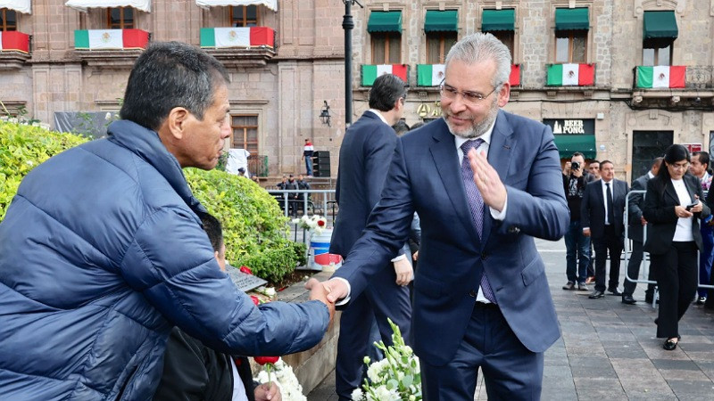 Encabeza Alfredo Ramírez  Bedolla homenaje a víctimas del 15 de septiembre en Morelia, Michoacán