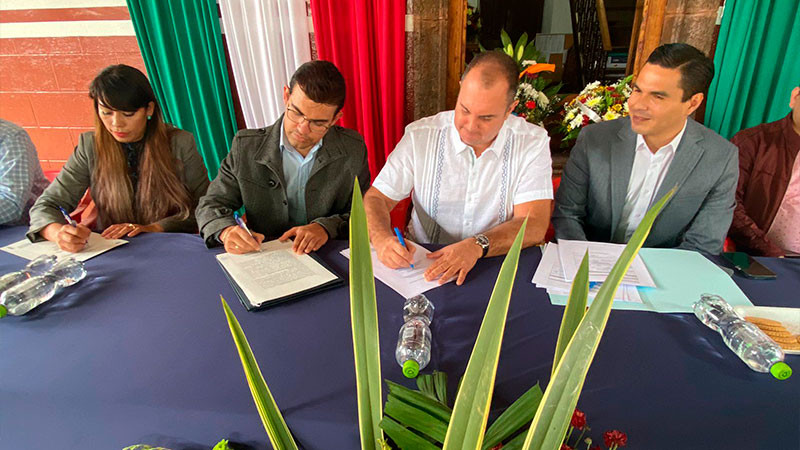 Recibe CEDH Michoacán terreno en donación por parte del Ayuntamiento de Purépero