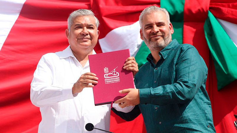 Congreso de Michoacán recibe Tercer Informe de Gobierno de Alfredo ...