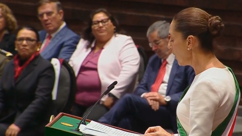 Refrenda Sheinbaum compromisos en materia de economía 