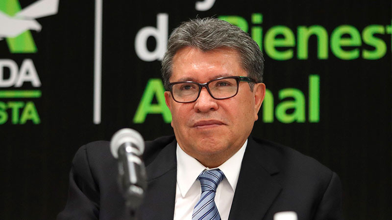 Monreal prevé aprobación de jornada laboral de 40 horas este año 