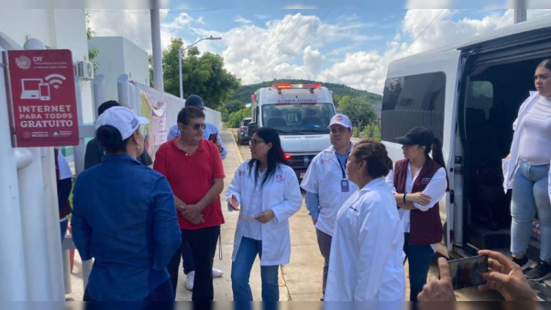 Sector salud mantiene brigadas médicas en San Lucas, Michoacán 